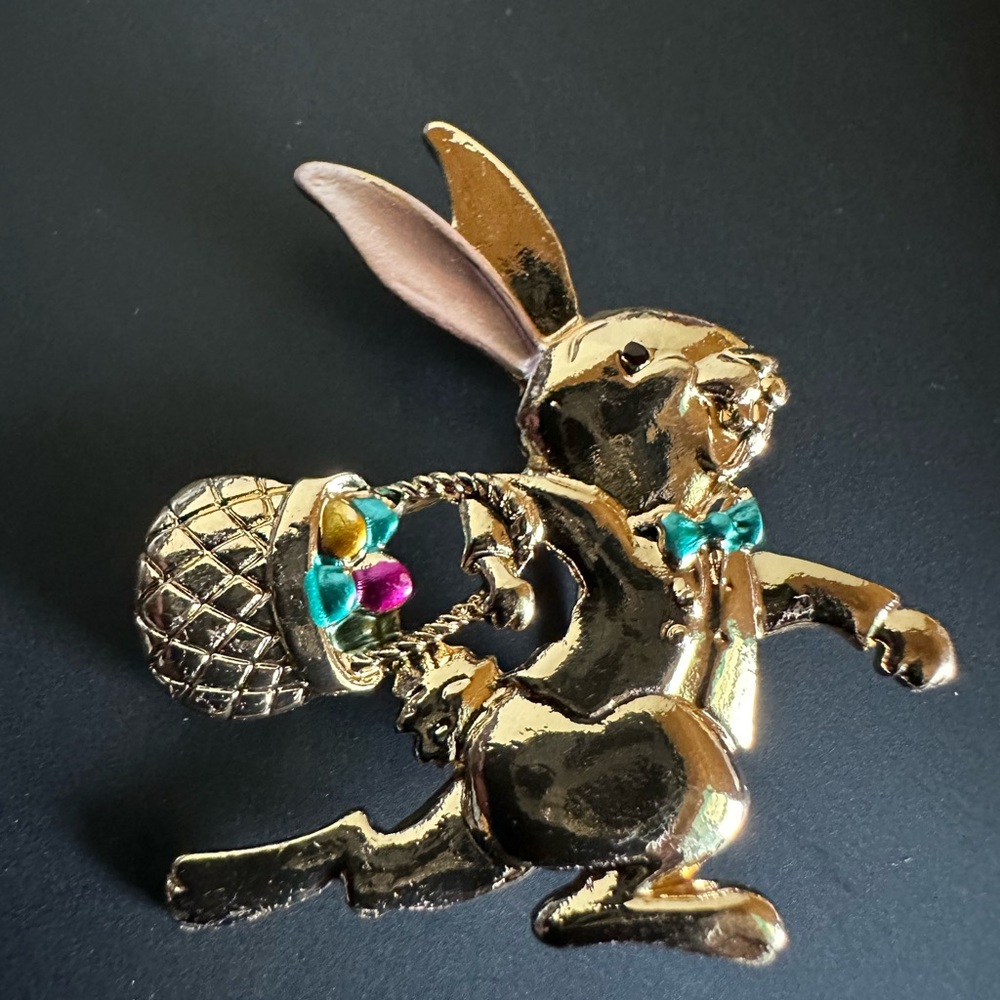 Gold Skipping Bunny with Pastel Basket Brooch - Picture 1 of 4